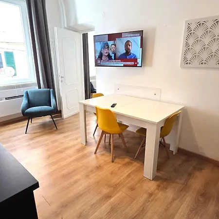 Pineda Apartment 公寓 斯培西亚